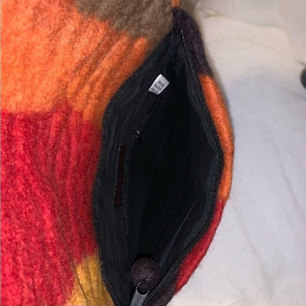 Rising Tide Boho Handmade Alpaca Wool Multi Color Purse - Picture 8 of 9